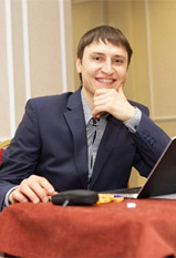 Евгений Попов - инфобизнесмен, веб-мастер, коуч